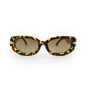 NEW FIFTH & NINTH elle cat eye sunglasses in torte